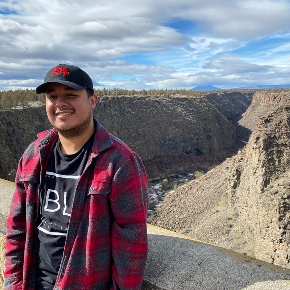 Meet your Posher, Daniel - Picture 4 of 4